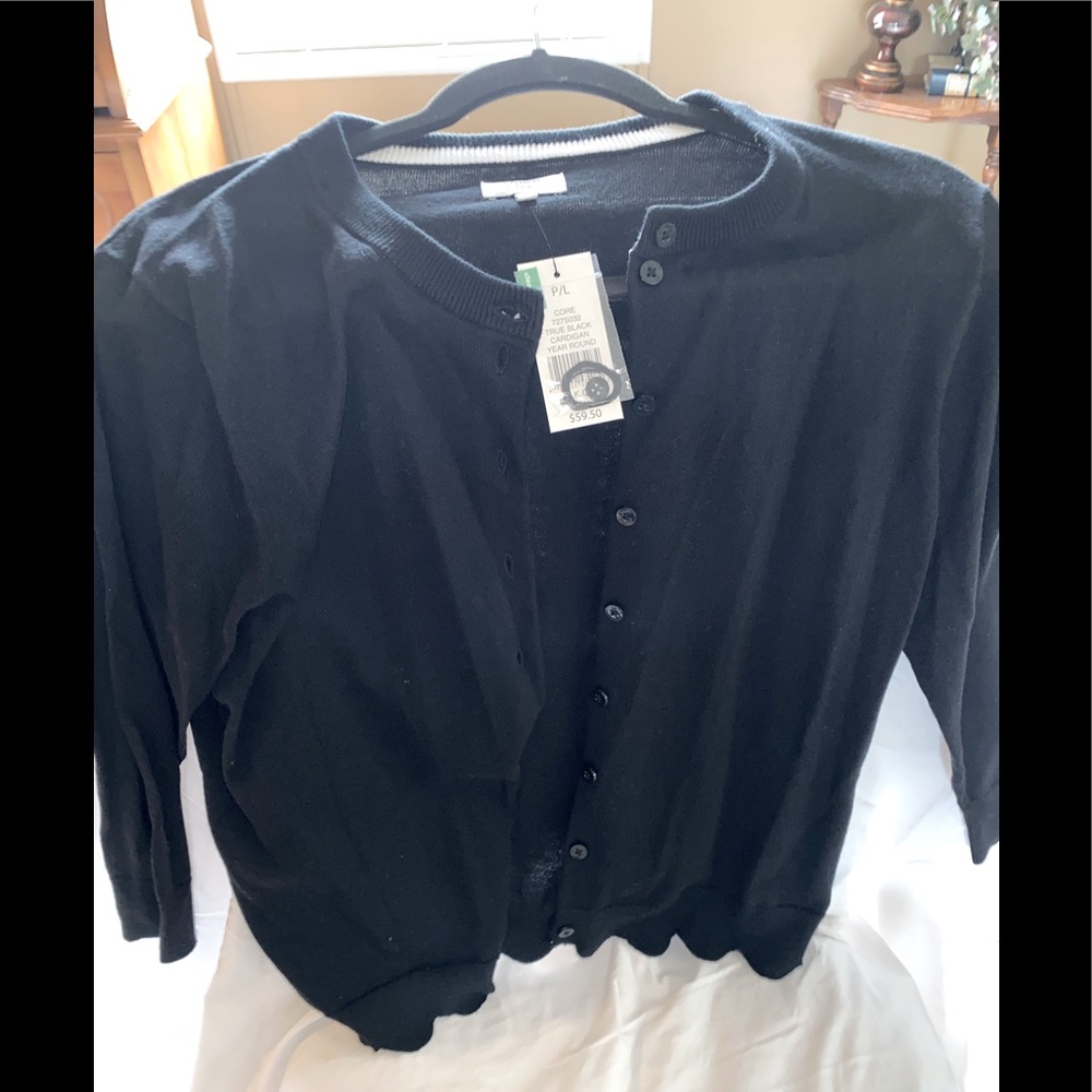 Black cropped sweater